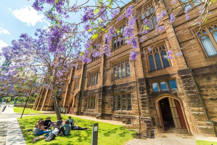 Taylors College