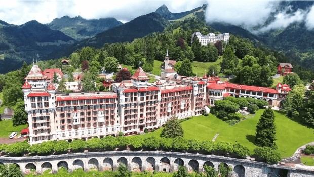 Swiss Hotel Management School (SHMS)