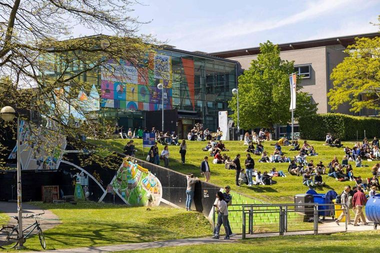 Vrije Universiteit Brussel (VUB)